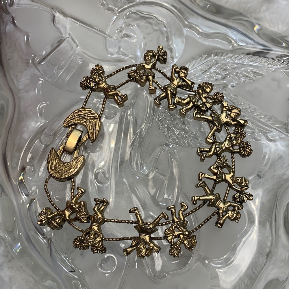 🌹 VINTAGE TOFA • Cheerleader Bracelet